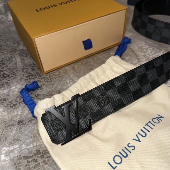 Louis Vuitton Black Checkered Graphite Belt - Picture 3 of 7
